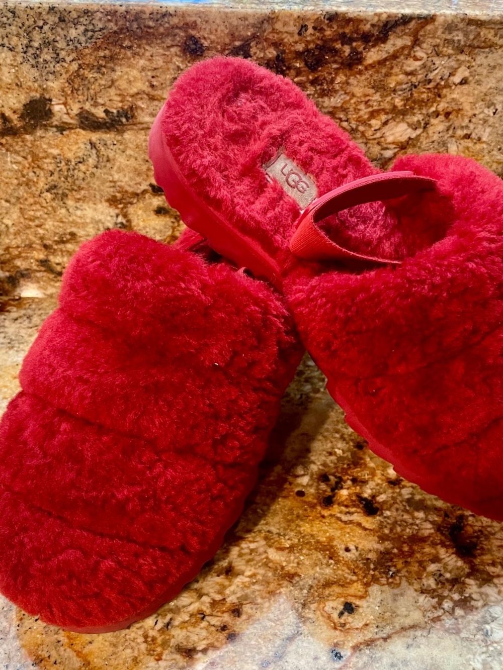 UGG Red Super Fluff Closed Toe Slide with Elastic Back Straps